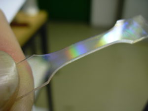 Selbstorganisierte Oberflächenrippeln auf Silikon